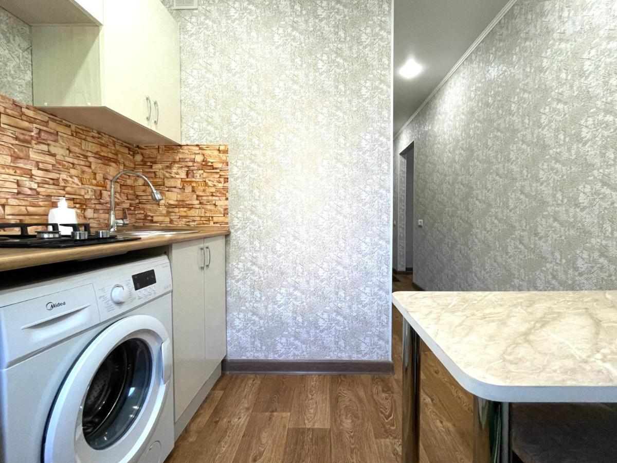 Абая 68 Квартира В Центре, 4 Спальных Места Petropavlovsk Buitenkant foto